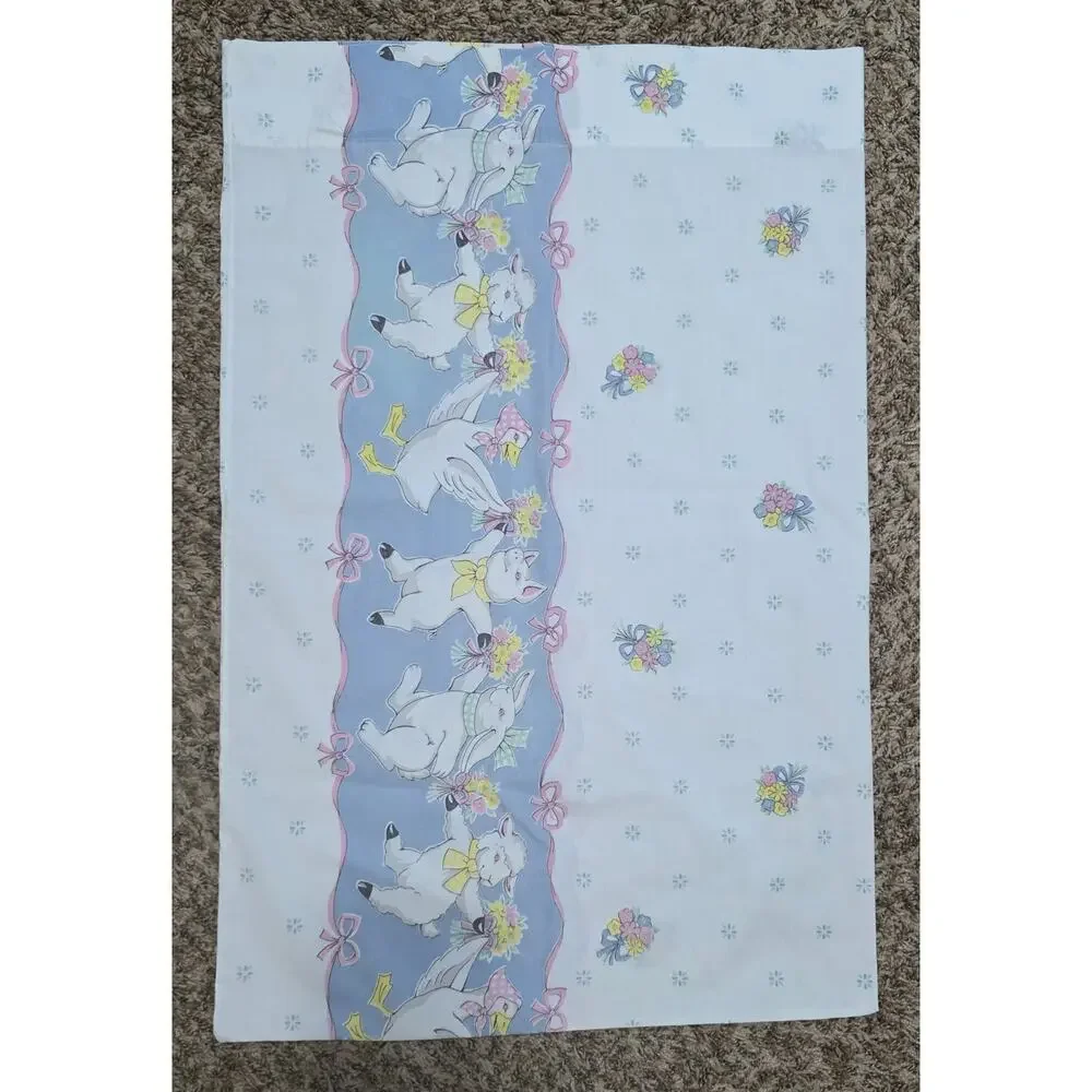 Vintage Fieldcrest Farm Animals Standard Pillow Case 1980s